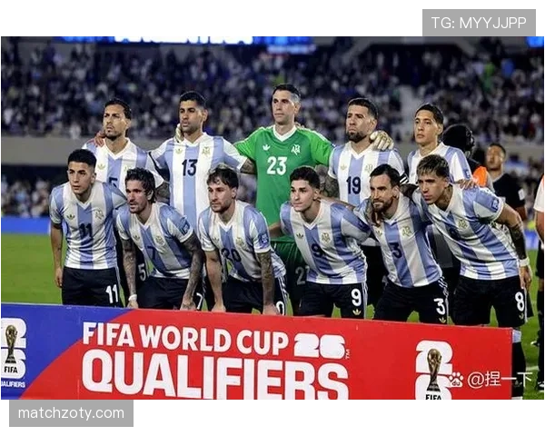 乔纳森·戴维与奥斯梅恩：法甲中锋战术角色与数据对比分析